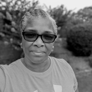 Meet your Posher, Roberta